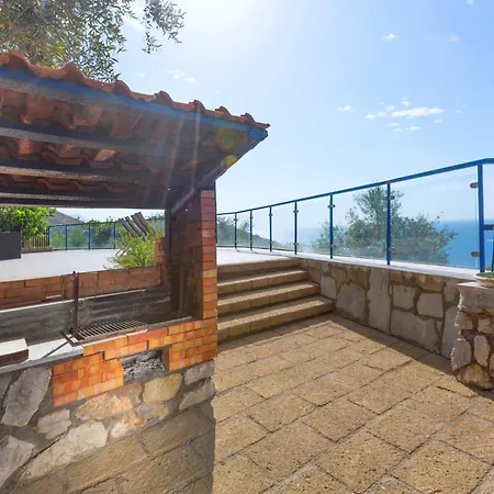 Holiday home Amore - The Phoenix