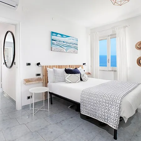Amore - The Phoenix Holiday home